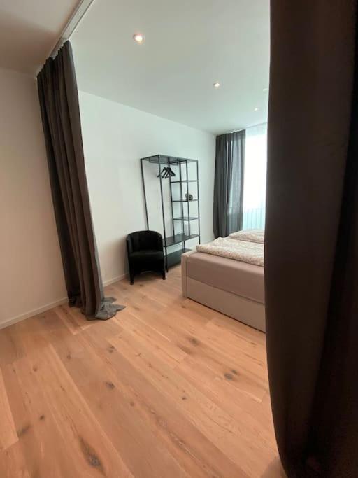 Atelierhaus Zentrum,Ruhig,100 Meter Vom Rathausplatz Ingolstadt Bagian luar foto