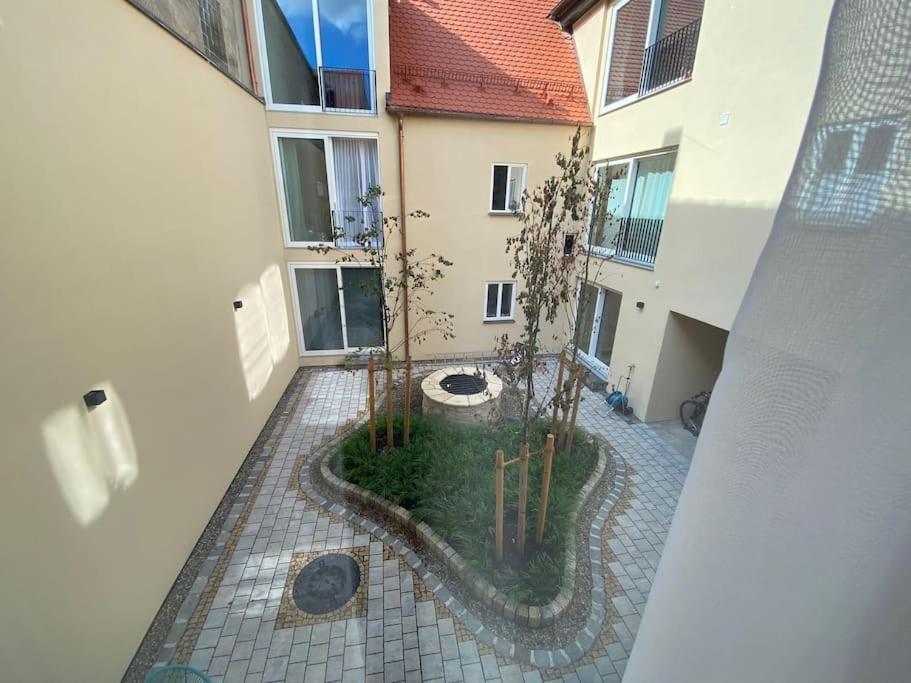 Atelierhaus Zentrum,Ruhig,100 Meter Vom Rathausplatz Ingolstadt Bagian luar foto